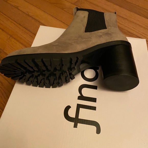 Grey Heel Boots - Picture 3 of 4